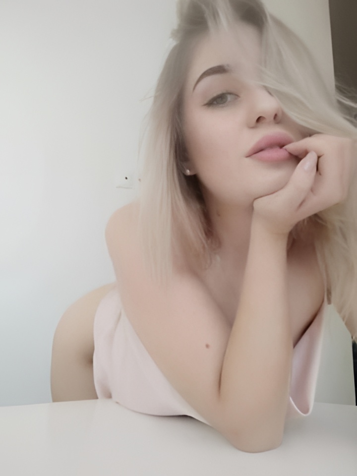 Индивидуалка Карина, доступна для личного знакомства от 1500 руб