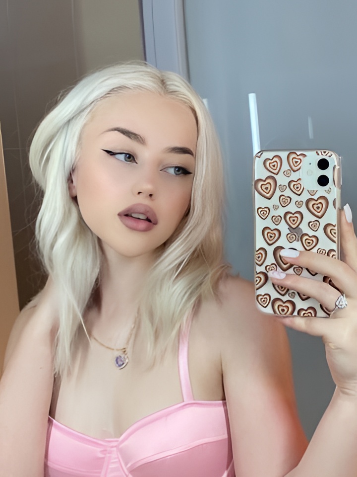 Нелли привлекальеная девушка из Питкяранта цена от 2000 руб