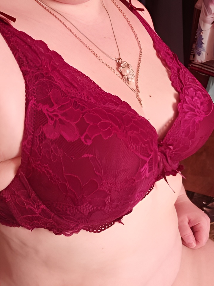 София привлекальеная девушка из Питкяранта цена от 2000 руб