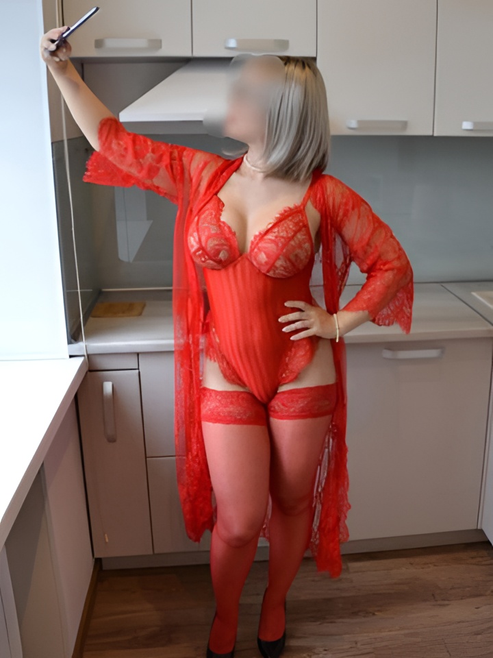 Василиса привлекальеная девушка из Питкяранта цена от 2500 руб