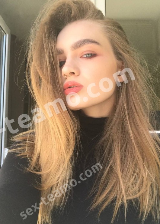 Лена привлекательная девушка из Питкяранта цена от 3000 руб