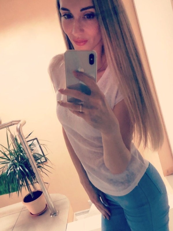 Тони привлекательная девушка из Питкяранта цена от 3500 руб