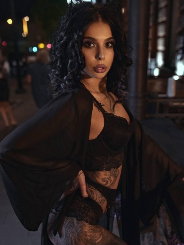 Марина привлекательная девушка из Питкяранта цена от 4000 руб