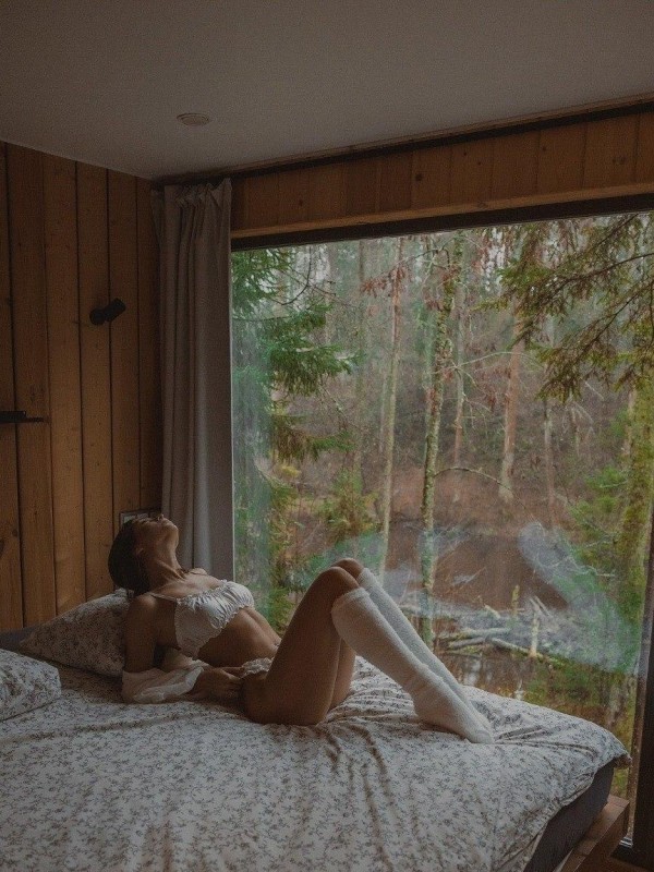 Елена привлекательная девушка из Питкяранта цена от 7000 руб